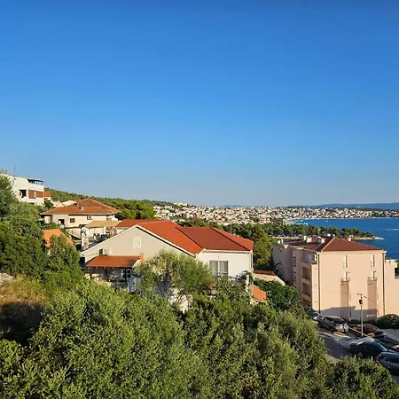 Apartmani Dodo Trogir Exterior photo